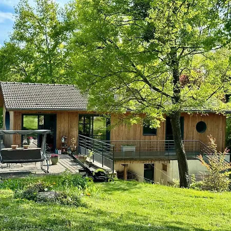 Seine Riverside Getaway Ideal For Families Near Paris
