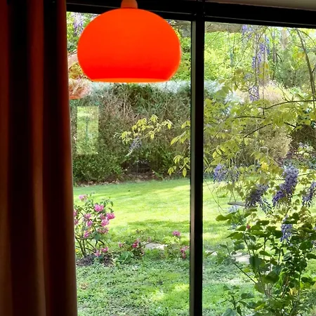 Seine Riverside Getaway Ideal For Families Near Paris *